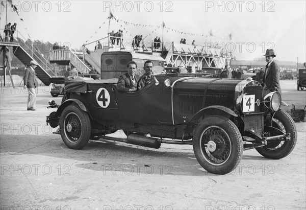 Studebaker of CW Johnstone and AES Walter at the JCC Double Twelve Race, Brooklands, Surrey, 1929. Artist: Bill Brunell.