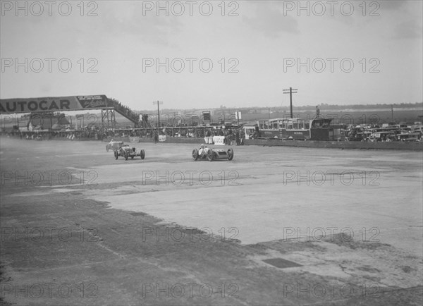 Thomas Special of Harold Purdy and OM of Henken Widengren, BRDC 500 Mile Race, Brooklands, 1931. Artist: Bill Brunell.