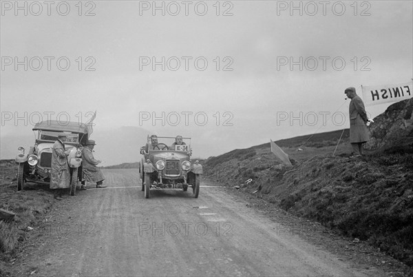 Charron-Laycock of T Shaw competing in the Scottish Light Car Trial, 1922. Artist: Bill Brunell.