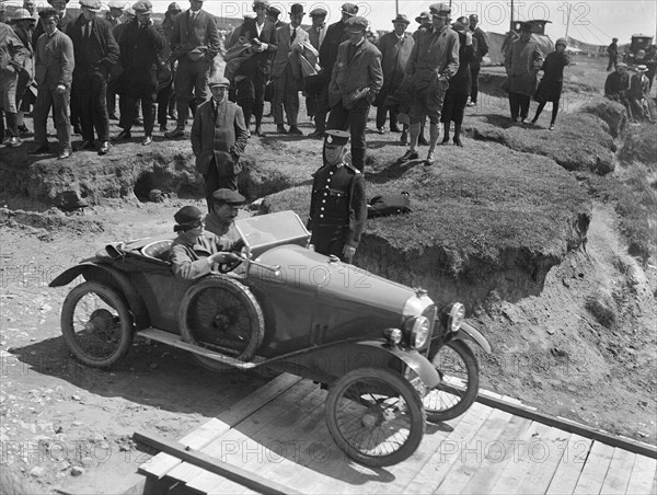 Amilcar Type CC Petit Sport at the Porthcawl Speed Trials, Wales, 1922. Artist: Bill Brunell.