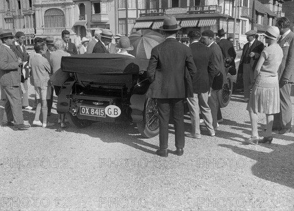 Bentley 4-seater of SK Thornley, Boulogne Motor Week, France, 1928. Artist: Bill Brunell.