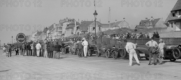 Cars on the seafront at Le Touquet, Boulogne Motor Week, France, 1928. Artist: Bill Brunell.