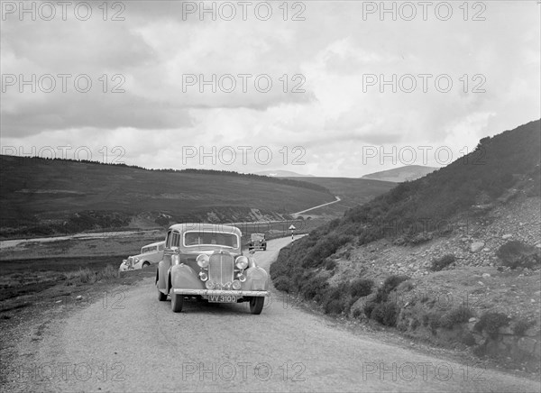 Vauxhall Big Six saloon of WT Grose, RSAC Scottish Rally, 1933. Artist: Bill Brunell.