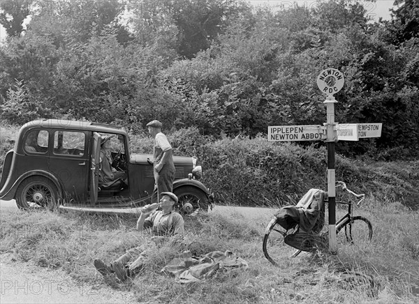 Standard Twelve 4-door saloon, Ipplepen, Devon, 1930s. Artist: Bill Brunell.