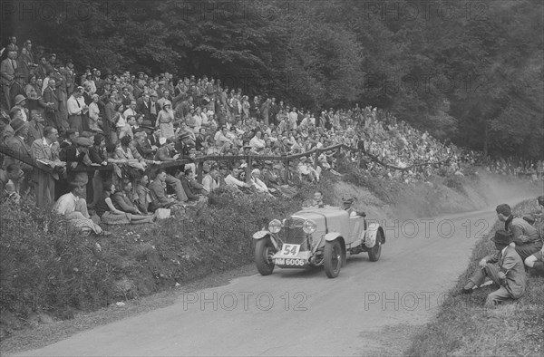 Vauxhall 30/98 competing in the MAC Shelsley Walsh Hill Climb, Worcestershire, 1932. Artist: Bill Brunell.