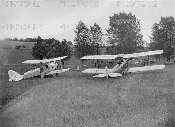 Blackburn Bluebird Mk 4 and De Havilland DH60 Moth at the Oxford Speed Trials, c1930. Artist: Bill Brunell.