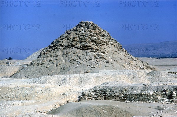 Small Pyramid near Step Pyramid of Djoser, Saqqara, Egypt, c2600 BC. Artist: Imhotep