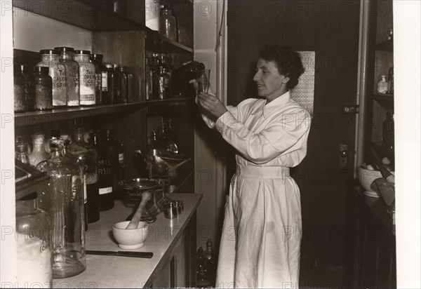 Medical Department, Rowntree factory, York,Yorkshire, 1955. Artist: Unknown