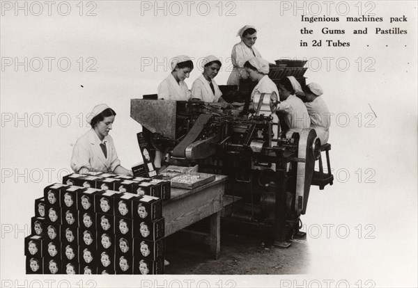 Packing, Rowntree factory, York, Yorkshire, 1938. Artist: Unknown