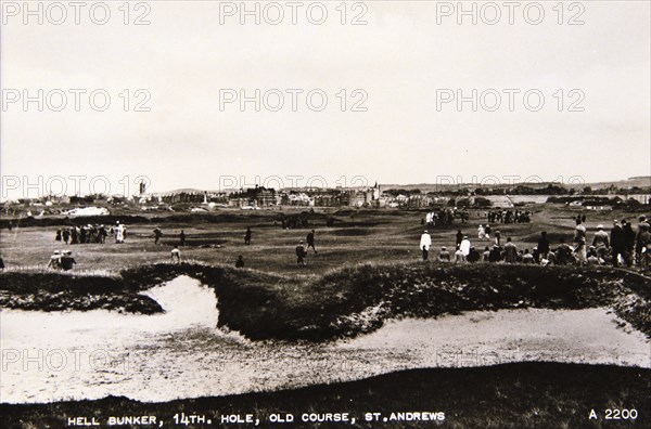 'Hell Bunker, 14th hole, Old Course, St Andrews', c1910. Artist: Unknown