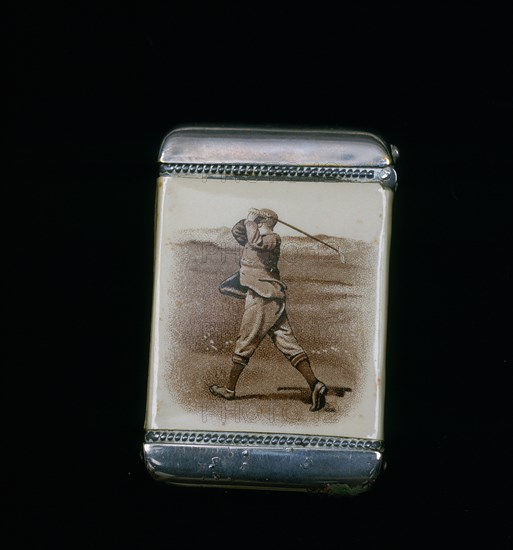 Vesta case, with silver base and lid, 1902. Artist: Unknown