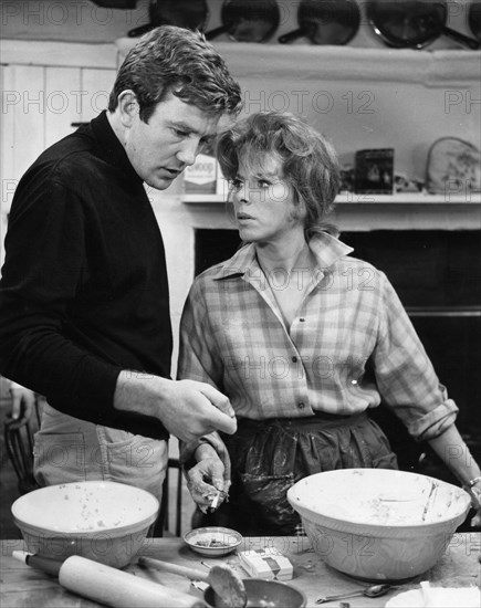 Albert Finney (1936- ) and Billie Whitelaw (1932- ), British actors, 1967. Artist: Unknown