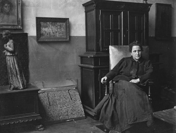 Gertrude Stein (1874-1946), American writer. Artist: Unknown