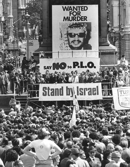 Anti-PLO rally, Trafalgar Square, London, July 1981. Artist: Sidney Harris