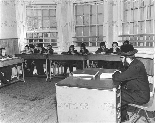 Jewish primary school children, c1985. Artist: Sidney Harris