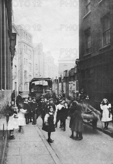 East End street scene, London, 1912. Artist: Unknown