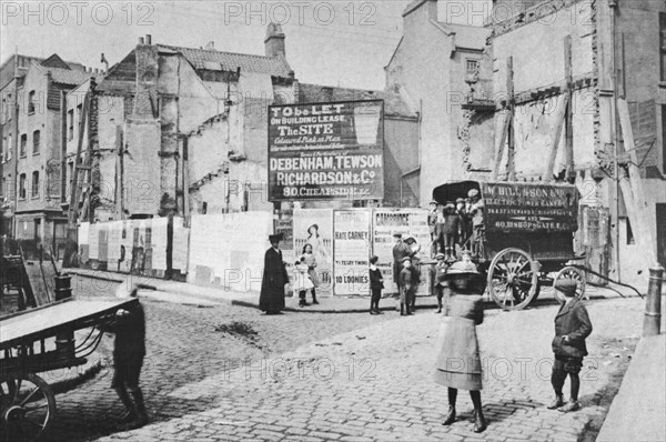 Building site to let, East End of London, 1912. Artist: Unknown