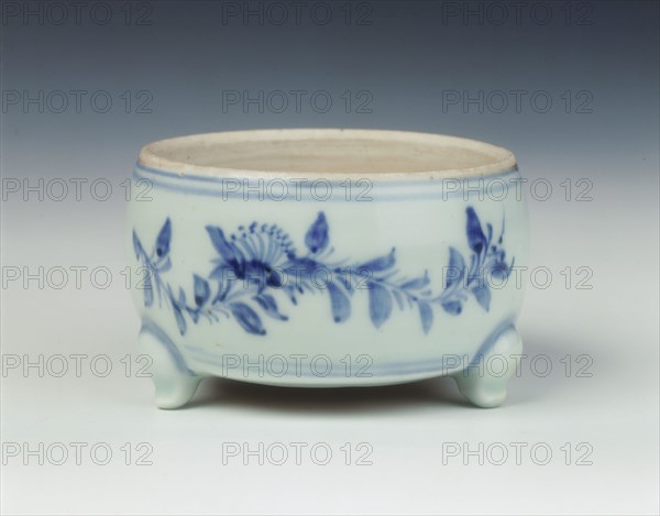 Blue and white tripod censer, Ming dynasty, China, 1467-1485. Artist: Unknown