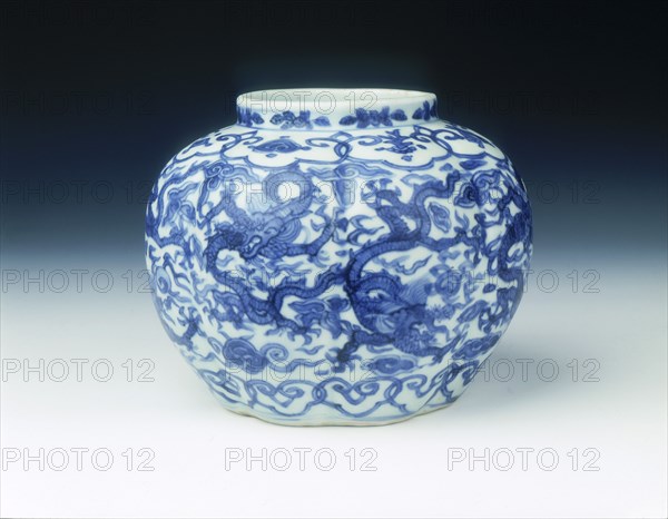 Blue and white lobed jar with dragons, Wanli period, Ming dynasty, China, 1572-1620. Artist: Unknown