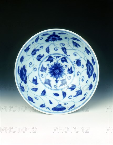 Blue and white palace bowl in Chenghua style, late Kangxi period, Qing dynasty, China, 1700-1722. Artist: Unknown