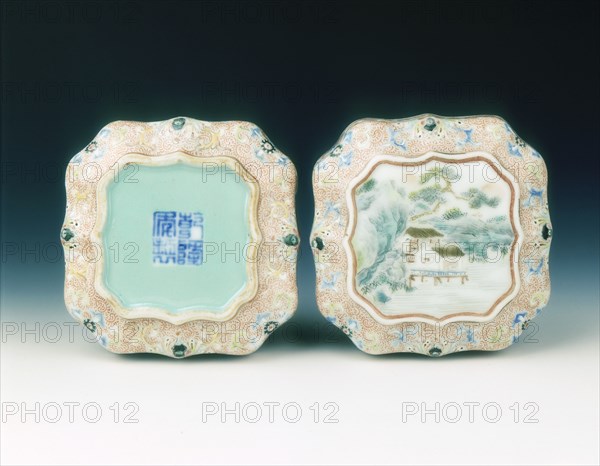 Famille rose seal paste box with landscape, late Qianlong period, Qing dynasty, China, 1775-1795. Artist: Unknown