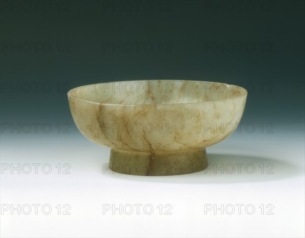 Jade bowl of Junyao shape, Southern Song or Yuan dynasty, China, 13th-14th century. Artist: Unknown