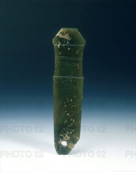 Dark green jade handle, Shang dynasty, Erligang phase, China, c1600-c1400 BC. Artist: Unknown