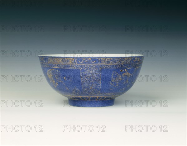 Souffle blue bowl with gilt decoration, Qing dynasty, Kangxi period, China, 1662-1722. Artist: Unknown