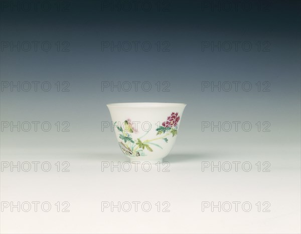 Small famille rose cup with peony and lillies, Qing dynasty, Yongzheng period, China, 1723-1735. Artist: Unknown