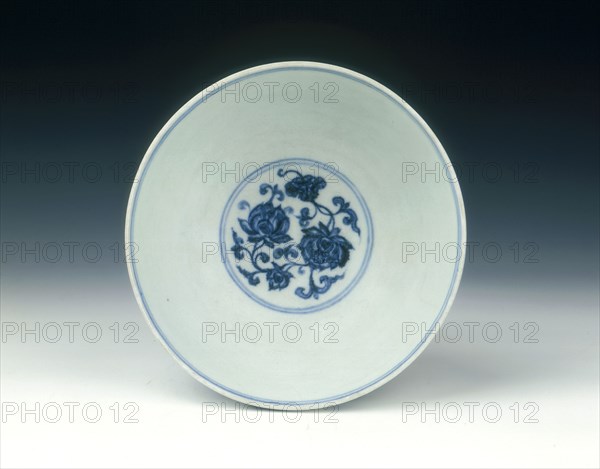 Blue and white bowl, early Ming dynasty, Yongle period, China, 1402-1424. Artist: Unknown