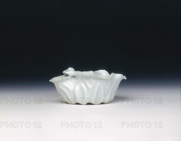 Qingbai lotus petal water dropper with crab, Yuan-early Ming dynasty, China, 14th century. Artist: Unknown