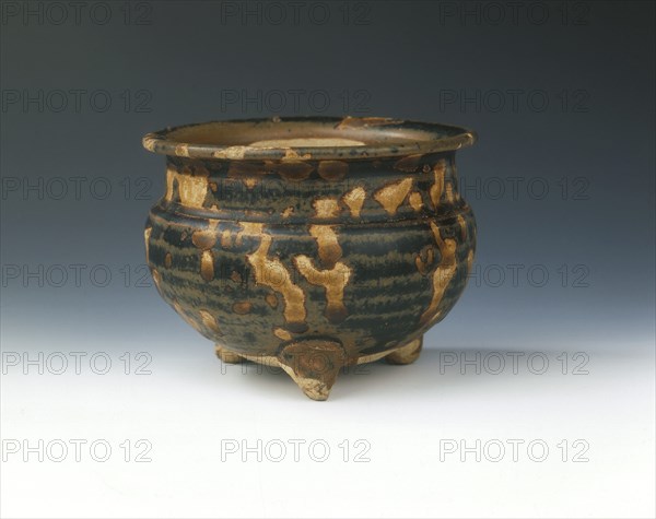 Jizhou tortoise-shell glazed tripod censer, Southern Song dynasty, China, 1127-1279. Artist: Unknown