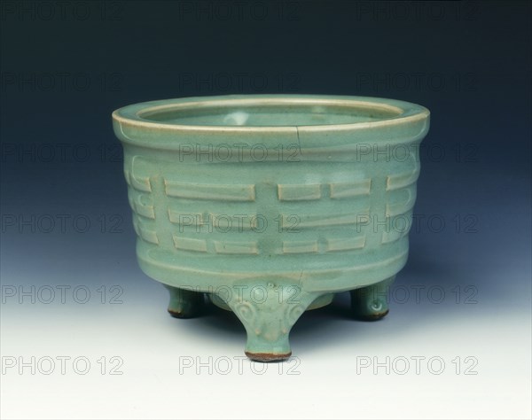 Celadon censer with eight trigrams design, Southern Song dynasty, China, 1127-1279. Artist: Unknown