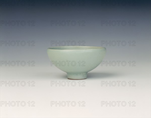 Longquan celadon cup, Southern Song dynasty, China, 1127-1279. Artist: Unknown