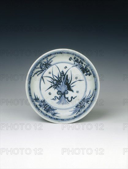 Blue and white lotus bouquet dish, Ming dynasty, Zhengtong period, China, 1436-1449. Artist: Unknown