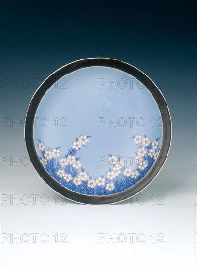 Nabeshima polychrome dish, Kyoho Era, middle Edo period, Japan, 1716-1736. Artist: Unknown