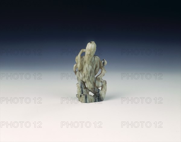 Jade immortal by a peach tree, late Ming dynasty, China, 1550-1644. Artist: Unknown