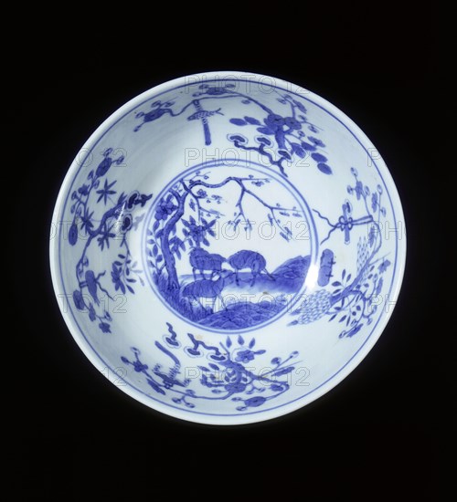 Yellow medallion bowl with three sheep, Guangxu period, Qing dynasty, China, 1875-1908. Artist: Unknown