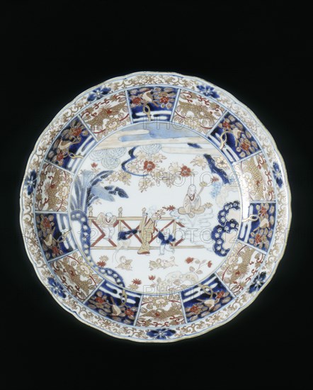 Imari dish, Japan, early 18th century. Artist: Unknown