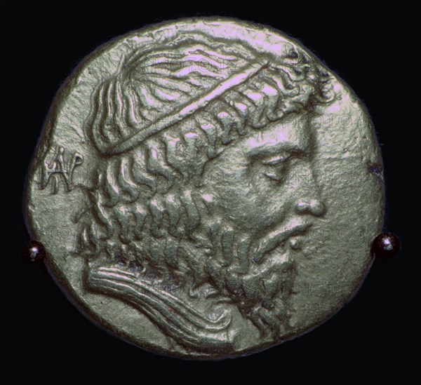 Gold Stater of King Andragoras of Parthia, 3rd century BC. Artist: Unknown