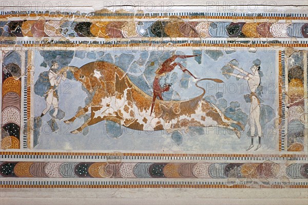 Bull-leaping' fresco from Knossos. Artist: Unknown