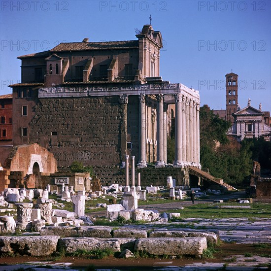 Temple of Antoninus and Faustina. Artist: Unknown