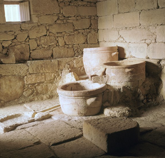 Minoan wine press, 16th century. Artist: Unknown