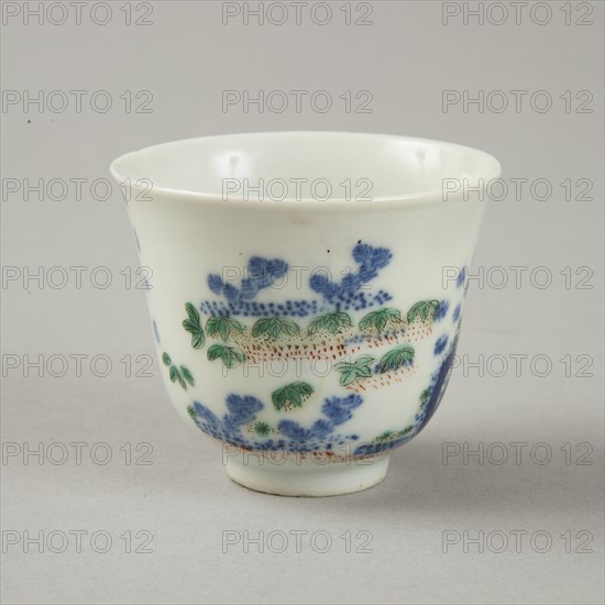 Underglaze blue month cup with polychrome enamelled decoration, second half of 19th century. Artist: Unknown.