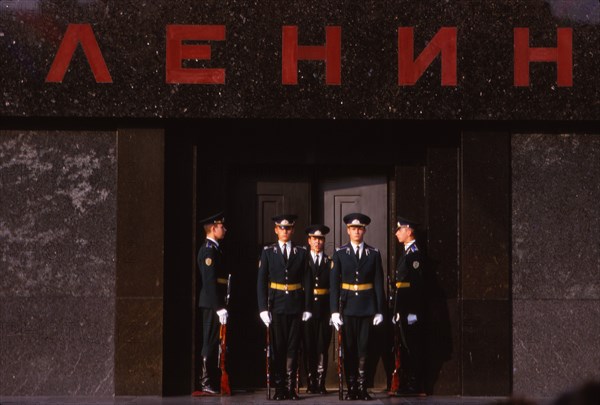 Changing Guard at Lenins Tomb, Red Square, Moscow, 20th century. Artist: CM Dixon.