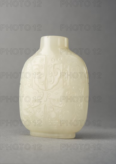 Jade snuff bottle , China, Qing dynasty, 1644-1911. Creator: Unknown.