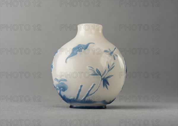 White glass snuff bottle with blue overlay, China, Qing dynasty, 1644-1911. Creator: Unknown.