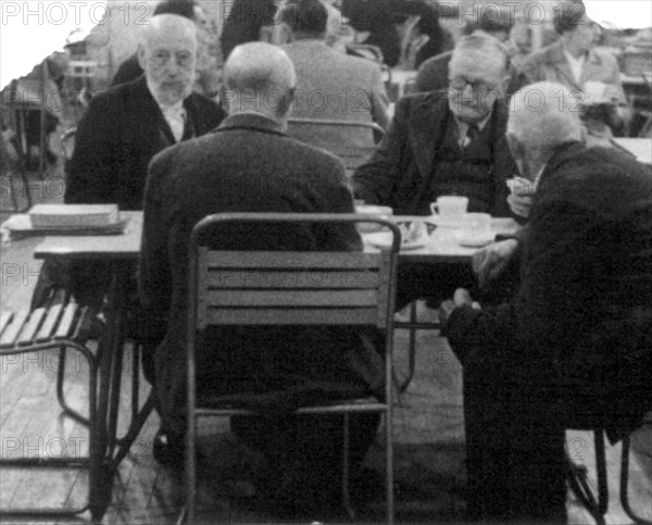 Sussex singers, Cecil Sharp House, London, 1957. Artist: Eddis Thomas