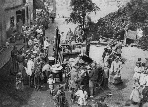 German travelling kitchen, Vosges, France, World War I, 1916. Artist: Unknown