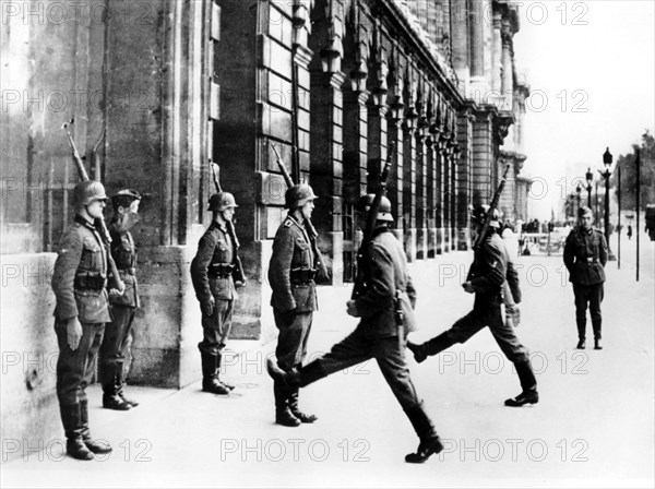 German soldiers on guard duty outside the Hotel Crillon, Paris, 7 October 1940. Artist: Unknown